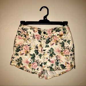 Floral High-waisted Short
